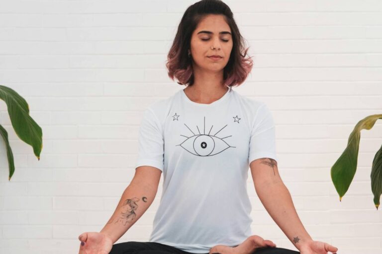 Yoga am Morgen: 7 einfache Übungen für einen entspannten Tag